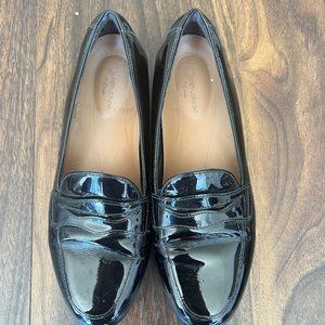 Clarks | Loafers | Black | Size: 6